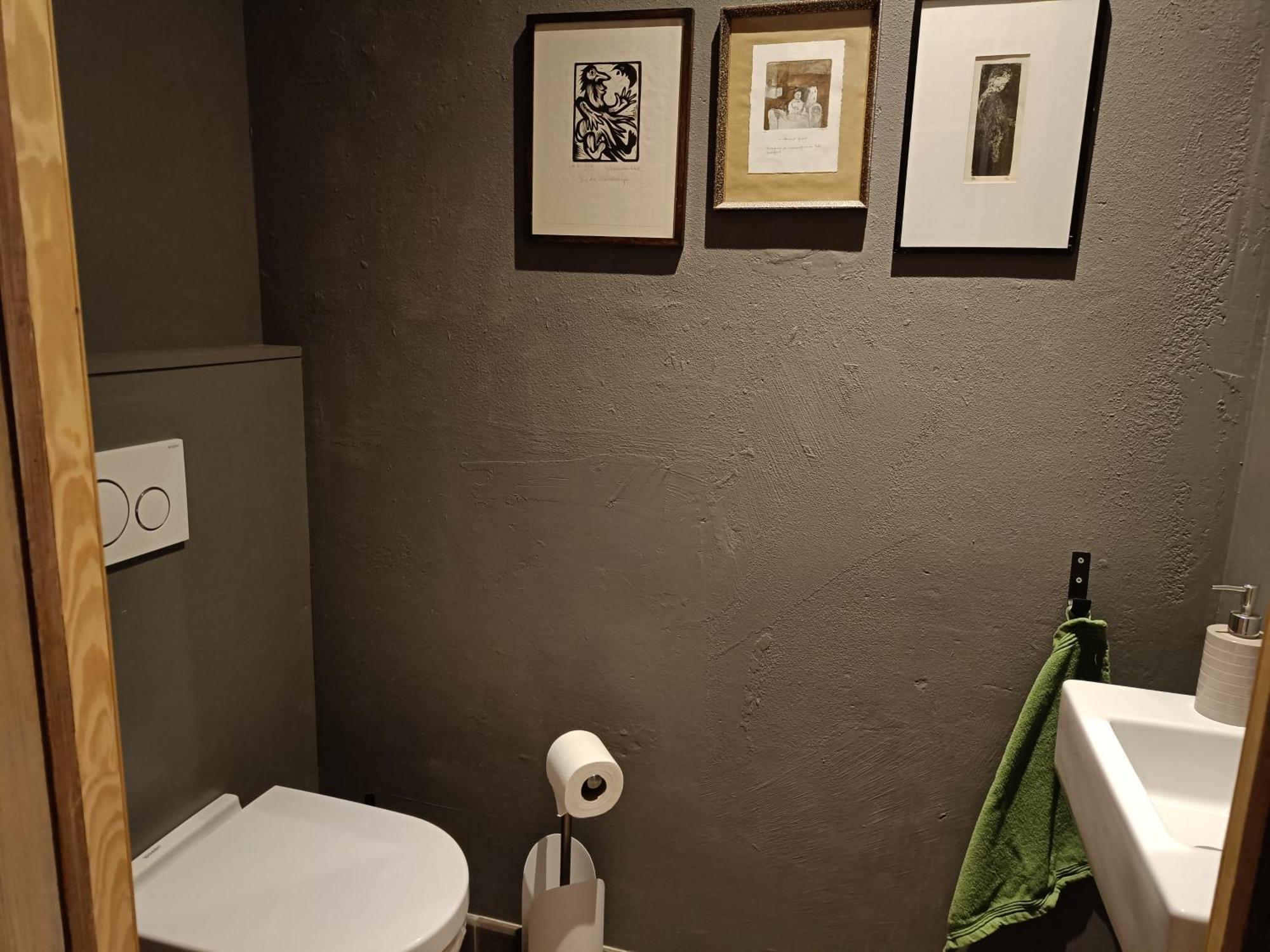 Saillant Apartment